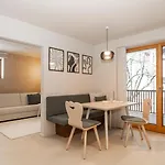 N°37 公寓 *