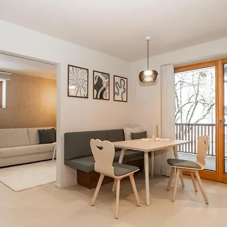N°37 *